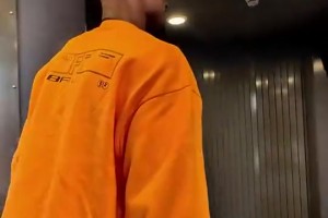 皮尔斯与媒体探讨假设詹姆斯与库里同队可能引发的舆论争议。